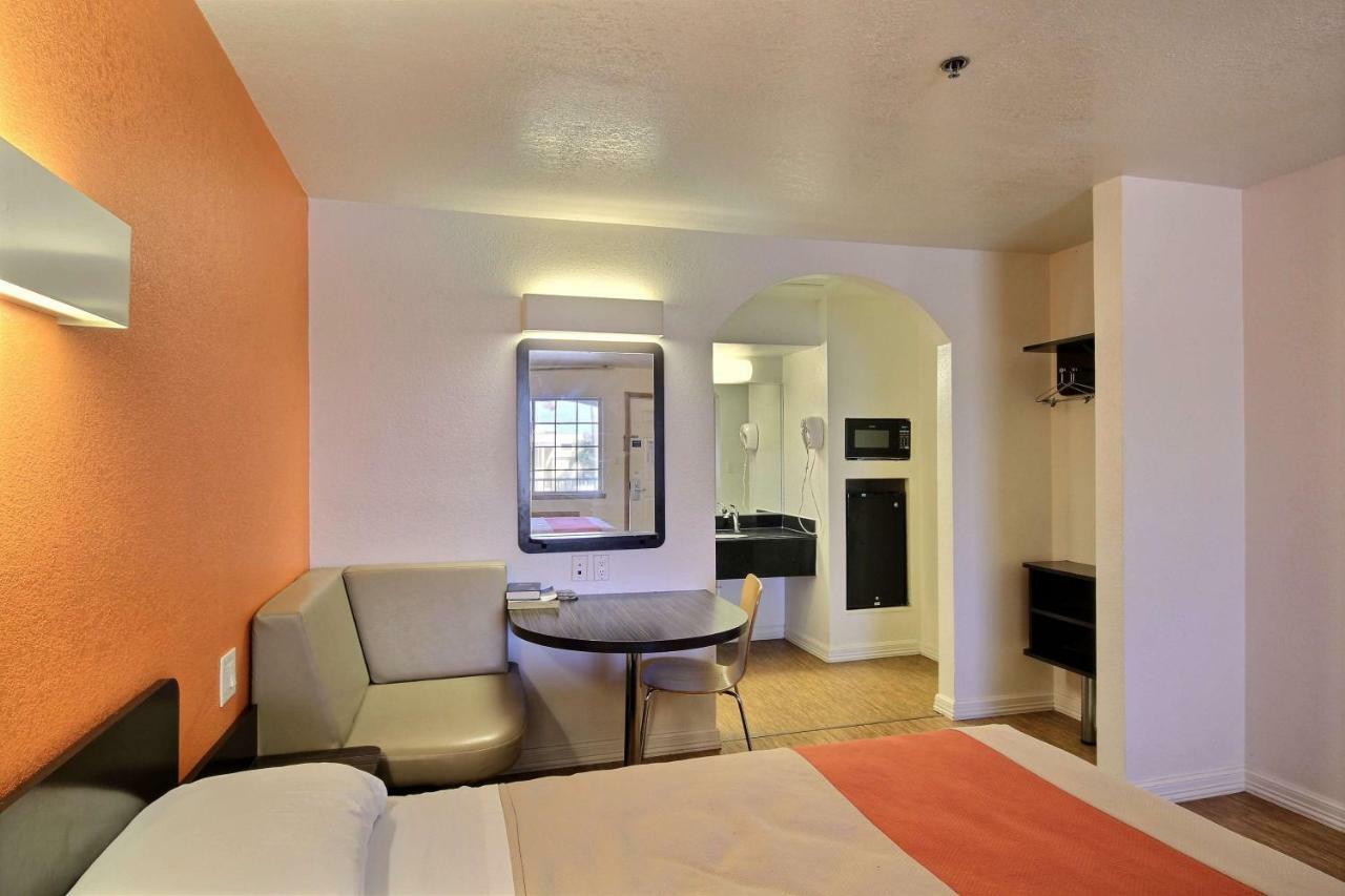 Motel 6-Edinburg, Tx 외부 사진