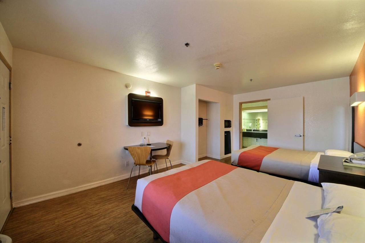 Motel 6-Edinburg, Tx 외부 사진