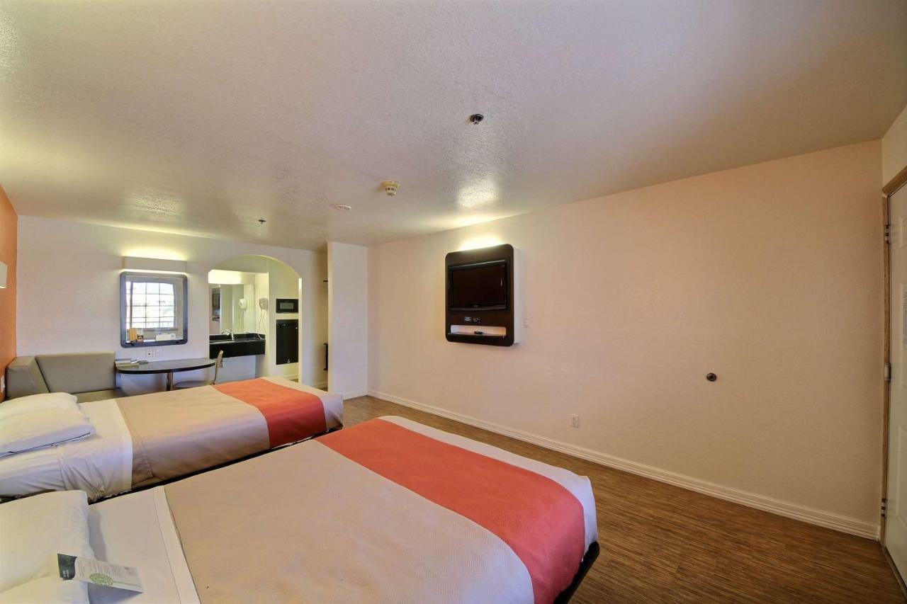 Motel 6-Edinburg, Tx 외부 사진